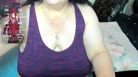 lady lauren online show from April 16, 5:18 am