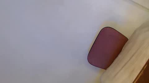 Ella online show from March 6, 1:35 pm