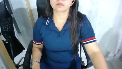 silvana online show from July 7, 1:51 am