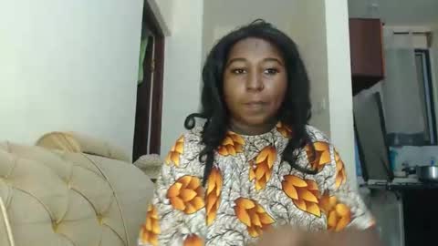 Maya online show from October 7, 12:06 am