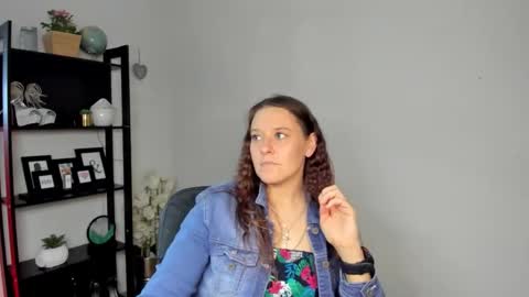 ALESSA online show from June 3, 5:43 am