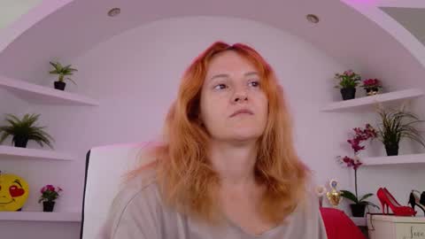 Sima Ladybigsmile online show from September 16, 5:54 am