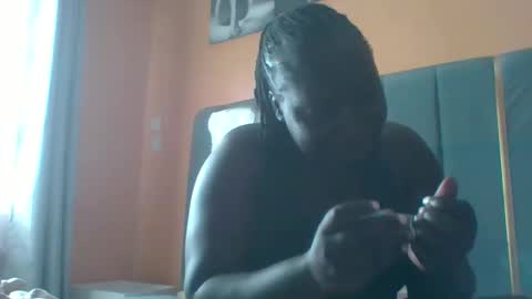 lindah32 online show from November 21, 10:35 am