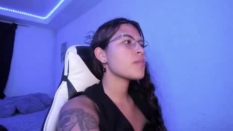  Lady  online show from February 19, 12:54 am