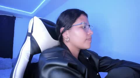  Lady  online show from February 27, 3:29 am