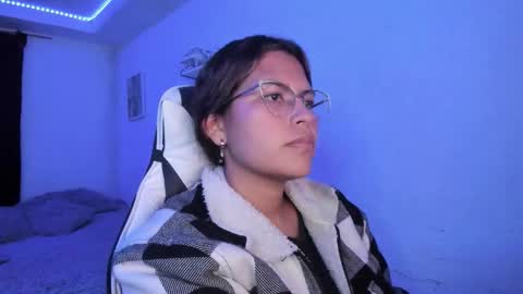  Lady  online show from February 17, 8:02 am