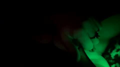 Snapshot of ladybug9097 chatting on February 5, 8:54 am RockStar Couple online show from February 5, 8:54 am