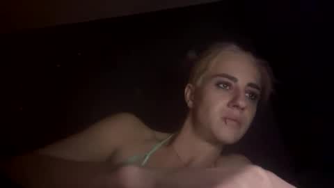 Snapshot of ladybug9097 chatting on December 25, 1:09 pm RockStar Couple online show from December 25, 1:09 pm