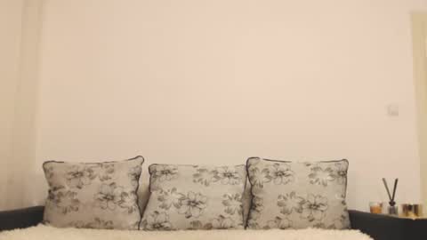 Julia online show from September 19, 10:30 am