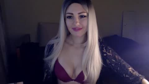 Snapshot of ladymoonlight8 chatting on January 29, 12:56 pm Monika online show from January 29, 12:56 pm