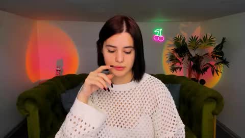 Snapshot of ladyofcandy chatting on October 26, 8:37 am Amelia online show from October 26, 8:37 am