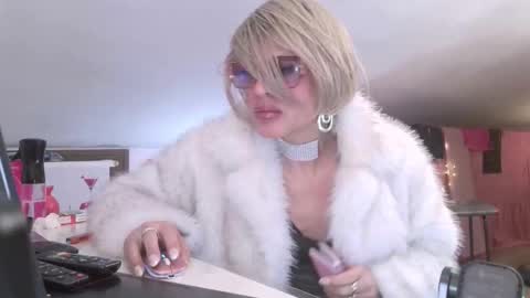 Oxana online show from February 15, 12:13 am