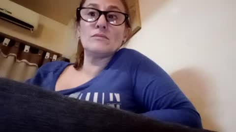 ladyro15 online show from August 3, 4:36 am