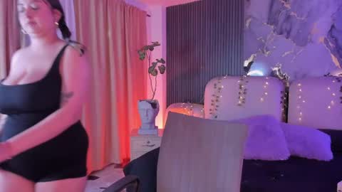 Lady  online show from June 5, 5:25 am