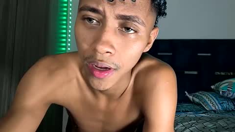 LagoSantos online show from January 28, 5:43 am