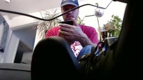 Snapshot of laidback_and_chill chatting on December 9, 2:28 pm Rick online show from December 9, 2:28 pm