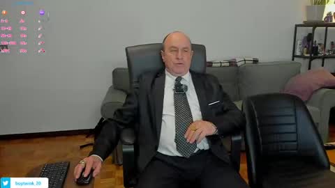 lajose52 online show from April 11, 7:18 pm