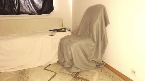 LalaMy online show from October 9, 2:22 pm