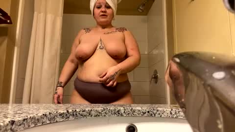 lalaaacx3 online show from February 21, 12:50 pm