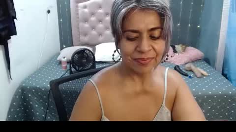 lalisha online show from March 8, 11:07 pm