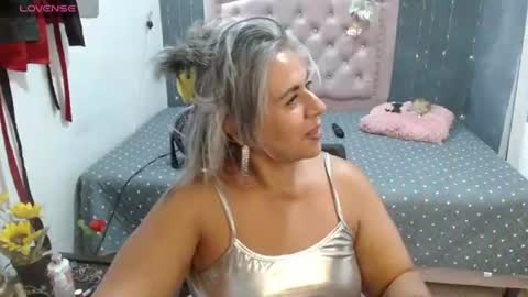 lalisha online show from July 10, 1:43 am