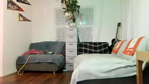 LALOVE99 online show from September 23, 1:32 am