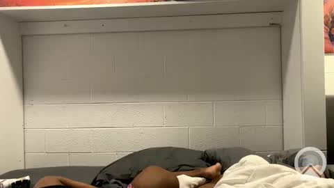 lalunevelvet online show from February 28, 6:10 am