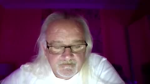 lamabama online show from September 9, 10:43 pm