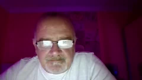 lamabama online show from October 12, 10:00 pm