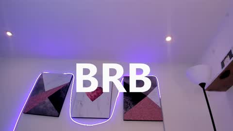    online show from March 6, 11:31 pm