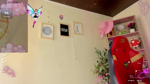 Lana online show from September 25, 2:35 pm