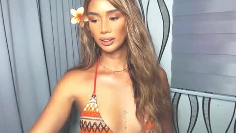 Lana online show from February 7, 9:16 am