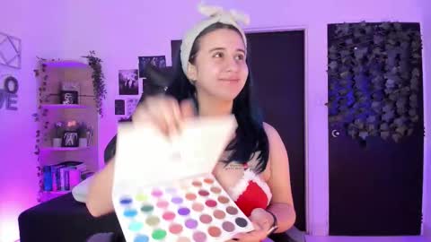 lanaherondale_ online show from December 23, 9:26 am