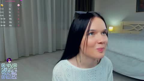 Emily - online show from December 14, 8:04 pm