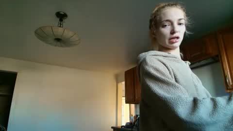 lanaxsharapova online show from November 30, 10:28 pm