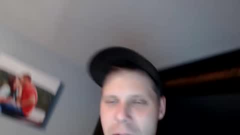 Lance online show from December 5, 12:47 am