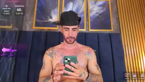 Lancelot Benwick online show from May 8, 12:38 am