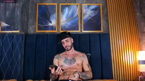 Lancelot Benwick online show from March 6, 9:25 pm