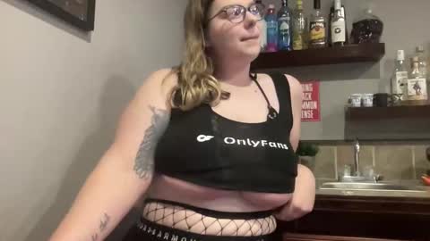 Laney online show from November 7, 2:58 am