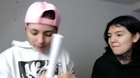 Snapshot of lannie_gonzales chatting on December 27, 1:22 am LANNIE online show from December 27, 1:22 am