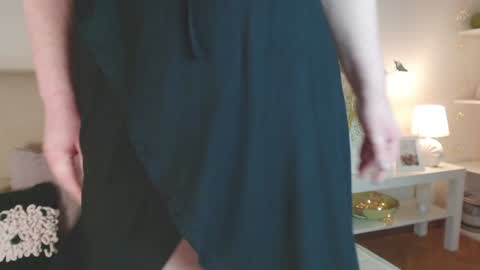 lara_fisher online show from February 2, 7:25 pm