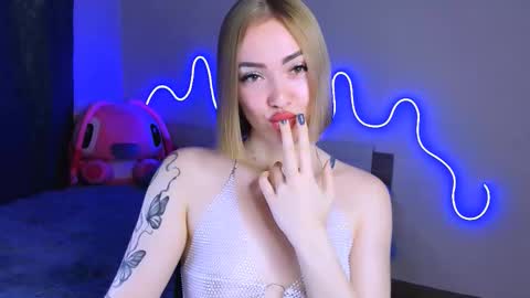 LaraKrein lk online show from September 19, 2:32 pm