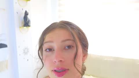 Lara  online show from February 26, 6:26 pm