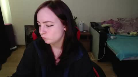 Laralianna online show from April 27, 10:46 am