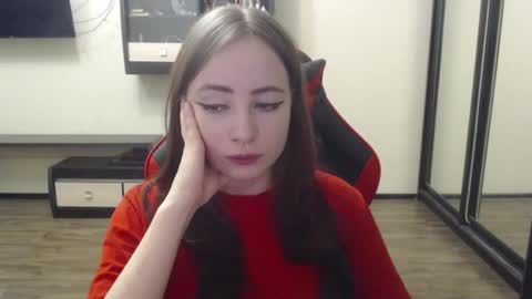 Laralianna online show from December 21, 8:32 pm