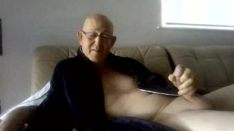 largerthan-   say hi on entry online show from July 11, 10:13 pm