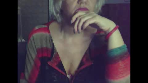 larisaq4ugo24 online show from March 6, 4:17 pm