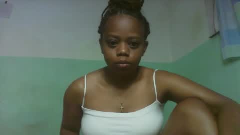 larissa645771 online show from November 25, 6:50 pm