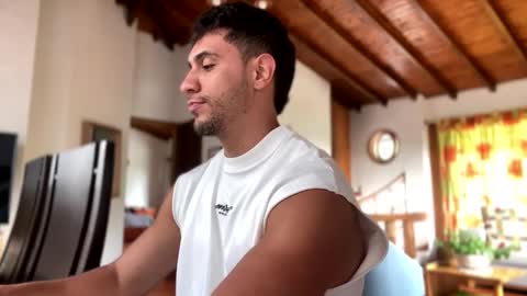 andrew online show from March 10, 5:39 pm