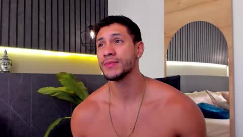 andrew online show from December 1, 1:31 pm